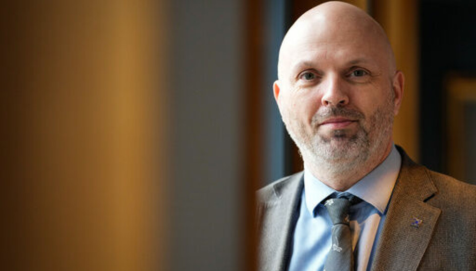 SABOTASJE: Svein Scheie jobber med digital sikkerhet. Han tror mange bedrifter ikke er godt nok sikret mot sabotasje. Bildet viser Svein Scheie . Foto: Javad Parsa / NTB