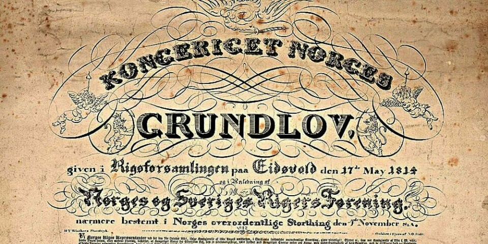 GRUNNLOVEN: Hvordan synes du at Grunnloven burde se ut? Dette er en plakat av grunnloven fra 1814.