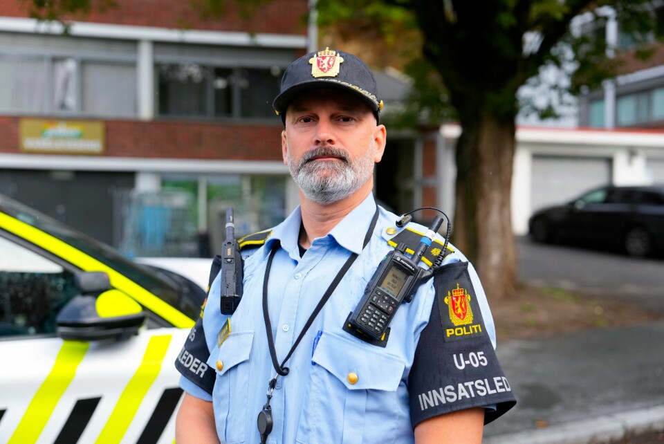 VOLD: Innsatsleder Svend Bjelland sier at en kvinne er alvorlig skadd etter voldshendelse på Ullern. Innsatsleder Svend Bjelland sier at en kvinne er alvorlig skadd i en voldshendelse på Ullern i Oslo. Foto: Beate Oma Dahle / NTB