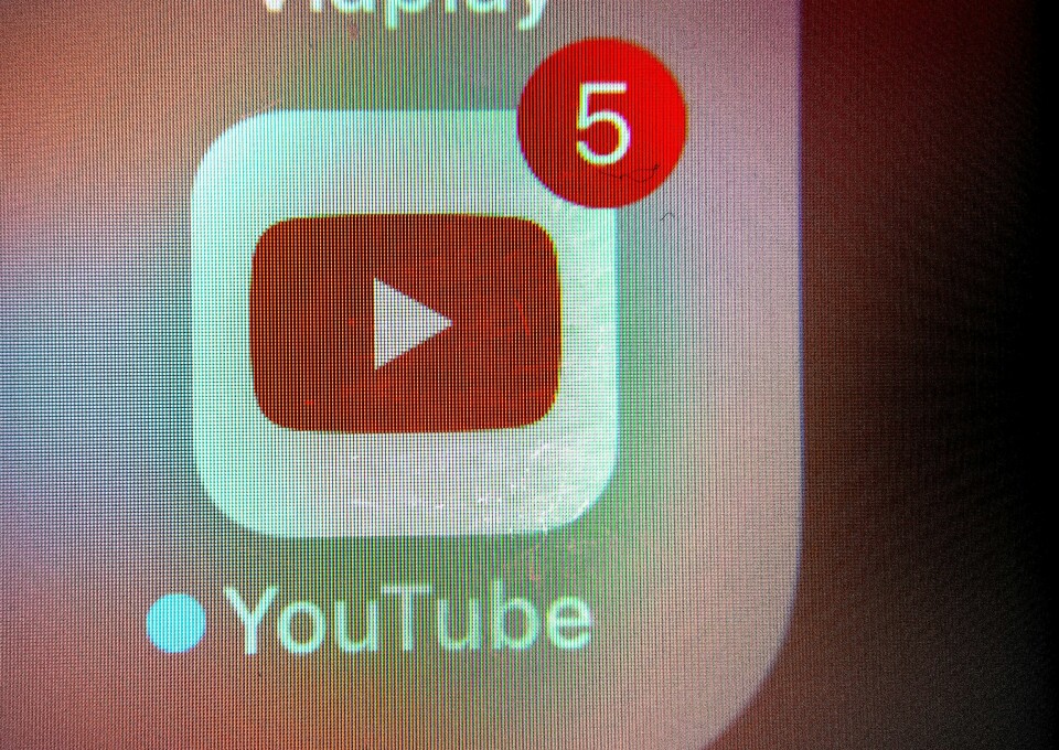 YOUTUBE: Onsdag har YouTube allerede slettet kontoene til flere medlemmer som er motstandere av vaksiner. EU-domstolen sier YouTube i utgangspunktet ikke har ansvaret dersom brukerne bryter opphavsretten. Illustrasjonsfoto: Gorm Kallestad / NTB