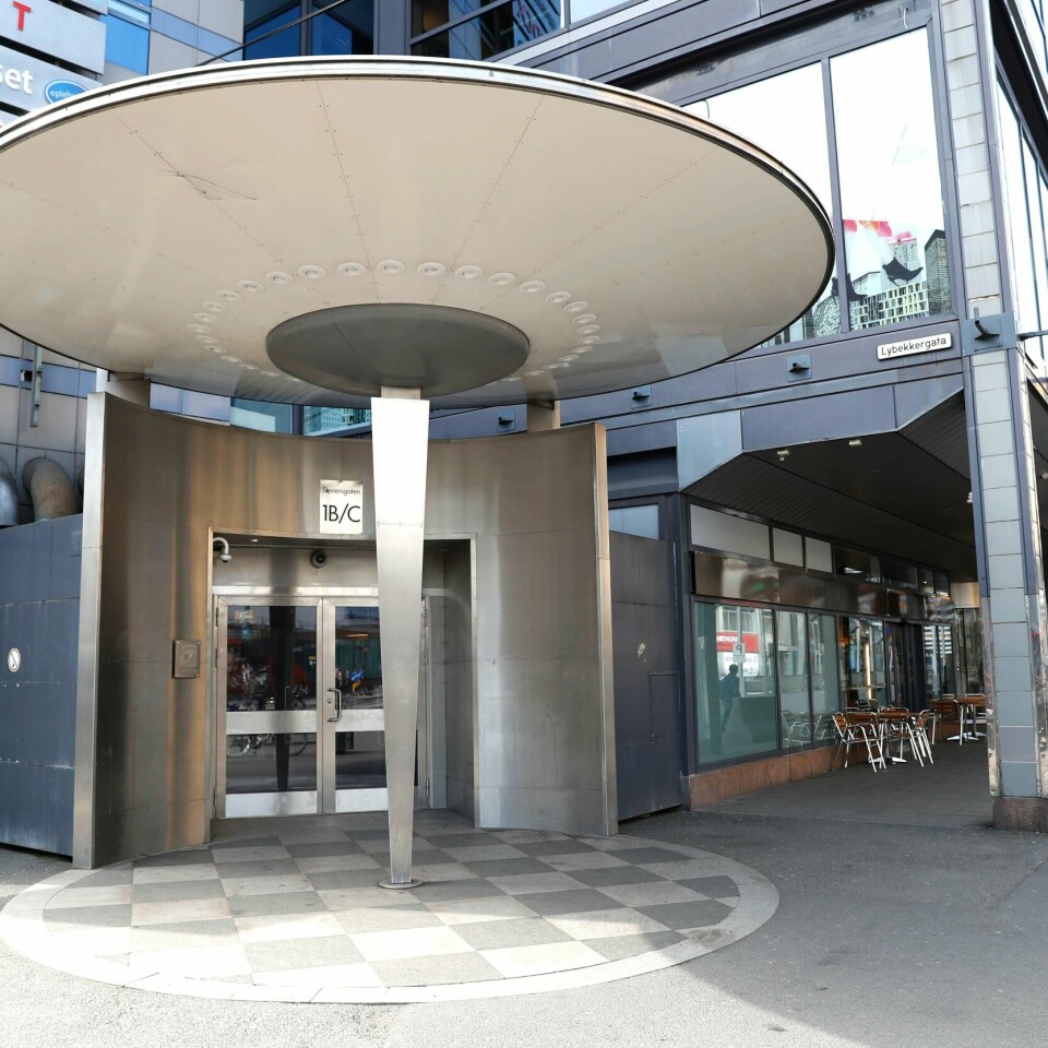 SAKSØKT: Så langt i år har UNE blitt saksøkt i 80 til 90 saker. Bildet er tatt utenfor lokalene til Utlendingsnemnda (UNE) i Oslo.