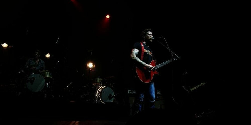 SPILTE: Bandet Eagles of Death Metal spilte i Paris for første gang siden konserten på Bataclan.