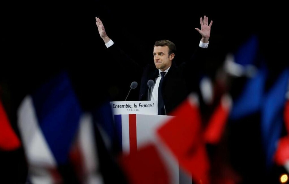 PRESIDENT: Emmanuel Macron er Frankrikes nye president. Han talte til folket søndag kveld.