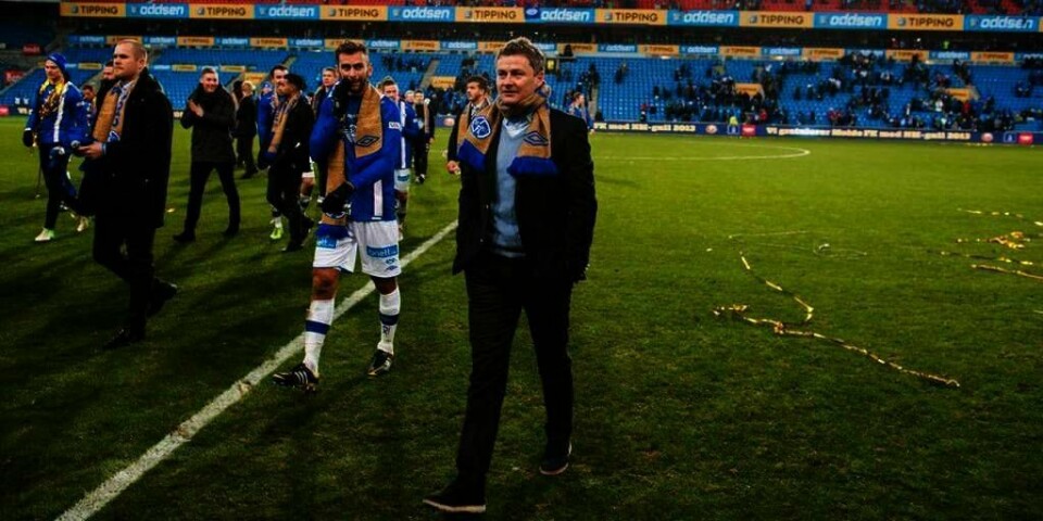 FOTBALL: Det kan hende at Ole Gunnar Solskjær slutter som trener for fotball-klubben Molde. Her er han på årets cup-finalen på Ullevaal Stadion i Oslo.