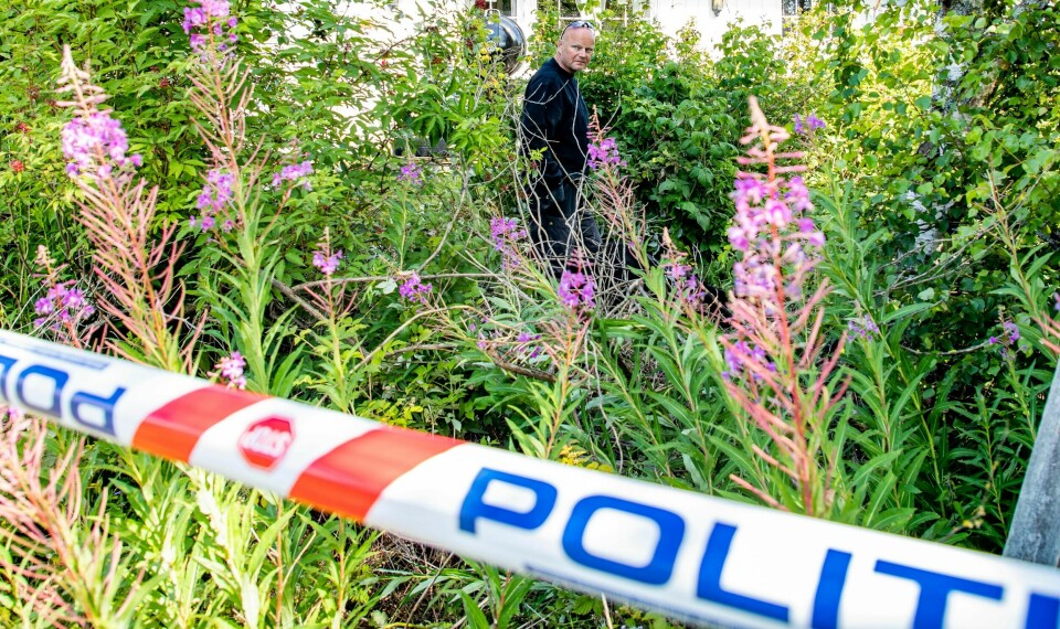 DREPT: Christian Halvorsen ble funnet skutt og drept søndag. Mandag lette Kripos med hund i området han ble funnet.