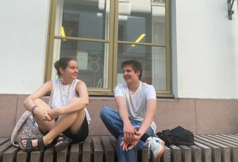 POLITIKK: Aurora Maria Mulvik Skomsvoll og Sigurd Eliassen Nagel skal stemme for første gang i høst. elever