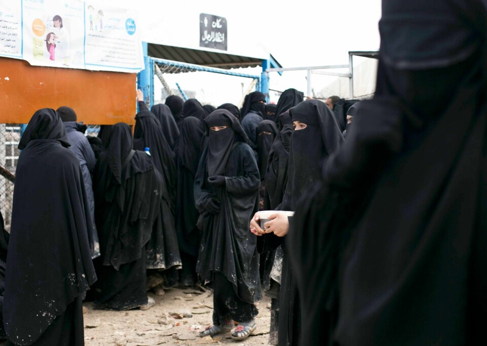 PROTEST: Det skal ha foregått skyting under en protest i al-Hol-leiren i Syria. Bildet er fra mars i år.