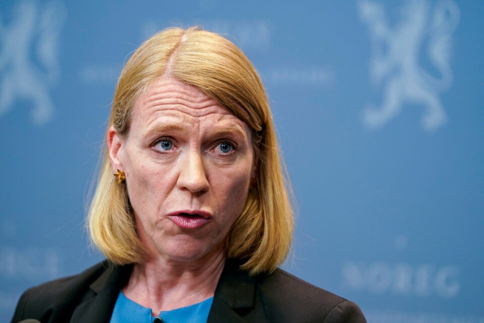 HABILITET: Utenriksminister Anniken Huitfeldt har kalt inn til pressekonferanse om mulig brudd på regler. 120 nordmenn har meldt inn til Utenriksdepartementet at de befinner seg i Russland. Utenriksminister Anniken Huitfeldt sier situasjonen fortsatt er usikker. Foto: Terje Pedersen / NTB