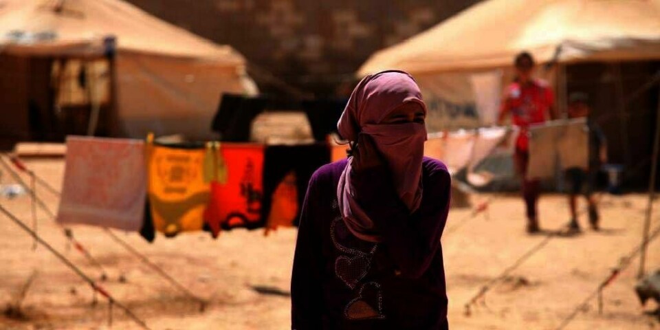 Flyktning: Denne syriske jenta bor i en flyktningleir i Jordan. Hun er en av en kvart million som har klart å komme seg vekk fra volden i Syria.