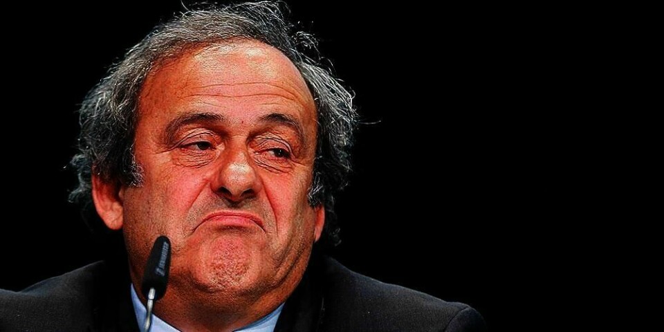 UTE:  Den europeiske fotball-presidenten Michel Platini kan bli stengt ute fra fotballen for resten av livet.