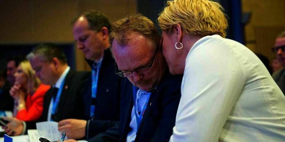 NESTLEDER: Per Sandberg er Fremskrittspartiets nestleder. Her snakker han med leder Siv Jensen. Nå blir han trolig med i regjeringen. Kanskje som fiskeriminister?