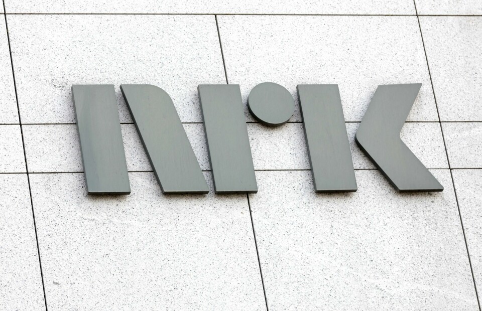 FIKK KRITIKK: NRK har fått mange klager for «Nytt på nytt». Programmet spøkte med krigen mellom Israel og Hamas. Bildet viser logoen til kanalen NRK.