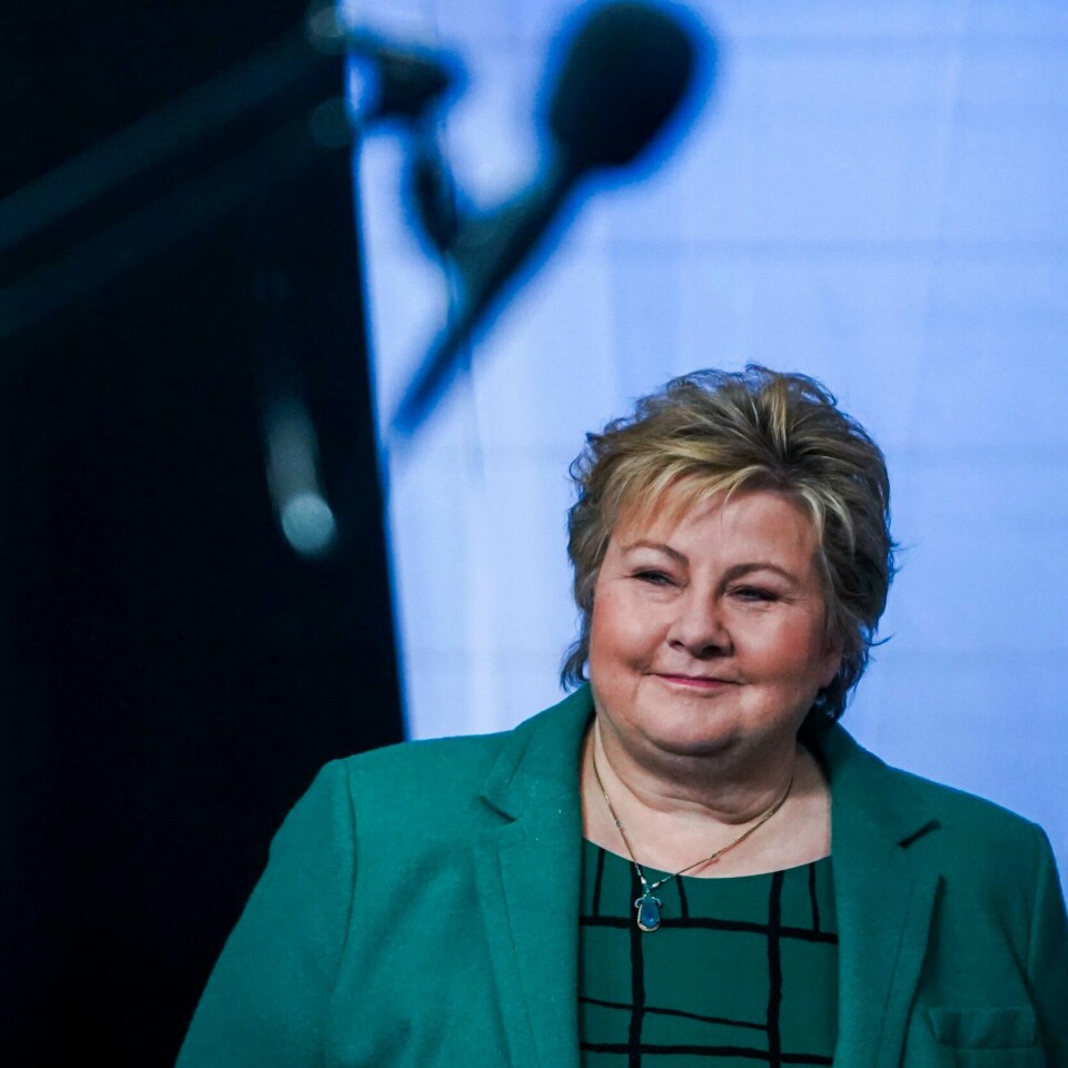 HABILITET: Erna Solberg får «sterk kritikk» av komiteen som så på sakene om habilitet. Høgre-leiar Erna Solberg har grunn til å vere tilfreds. Ap slit, og alle borgarlege parti aukar oppslutninga. Foto: Terje Pedersen / NTB / NPK