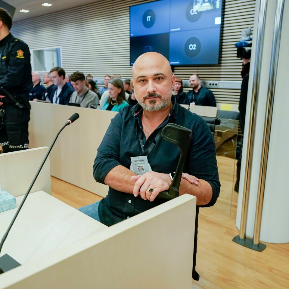 SKUTT: Samir Eid Aiad Alnahal ble skutt og var sikker på at han skulle dø 25. juni 2022. Tirsdag startet rettssaken mot Zaniar Matapour. Da en blødende Samir Eid Aiad Alnahhal trodde gulkledd ambulansepersonell kom for å hjelpe, skulle han til å løfte armen før synet av et våpen fikk ham til å lukke øynene og spille død. Foto: Lise Åserud / NTB