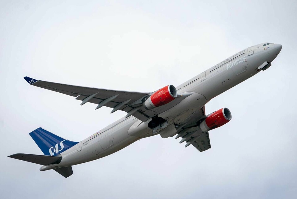 FLY: Regjeringen forlenger forbudet mot å fly passasjerer fra Storbritannia til Norge.