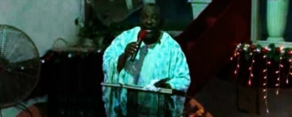 LEDER: Pastor Shamsuddin Saka leder Chrislam-menigheten i Nigeria. Han sier at både muslimer og kristne er barn av Abraham.