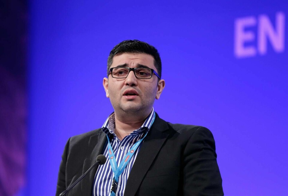 BEDRAGERI: Mazyar Keshvari er tiltalt for bedrageri. Han melder seg ut av Fremskrittspartiet.