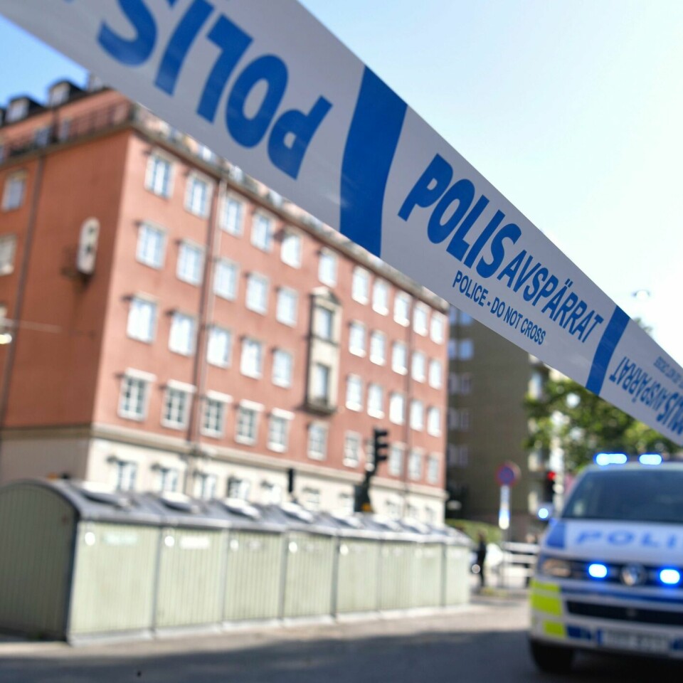 SKUTT: En advokat ble skutt i Stockholm i Sverige i september. Politiet har pågrepet to personer. Foto: Pontus Lundahl / TT / NTB scanpix