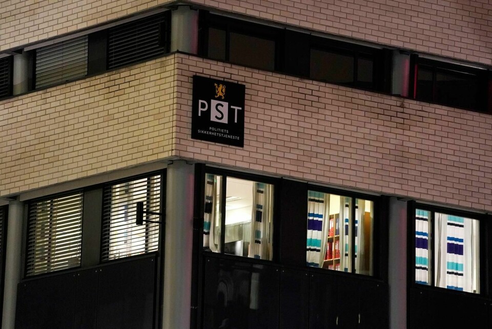 TERROR: Politiets sikkerhets-tjeneste følger med på ulike trusler. Det kan skje et terror-angrep fra høyre-ekstreme mot Norge neste år, mener de.