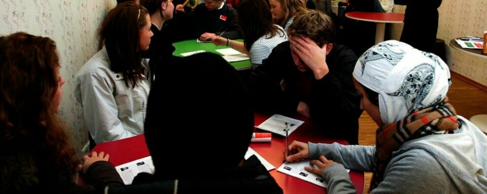 BYTTER SKOLE: Mange vil ikke gå på skole med mange innvandrere. Derfor får de hjelp av legen til å bytte skole. Illustrasjonsfoto.