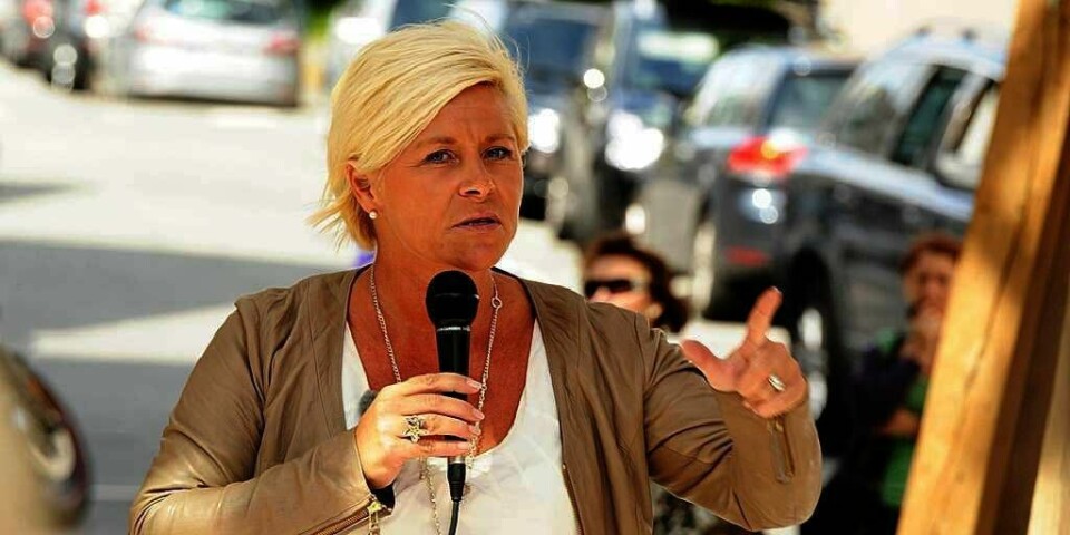 LEI: Leder for Fremskrittspartiet Siv Jensen er lei av all støtten Arbeiderpartiet har fått etter terroren. Nå vil hun ha debatt om de politiske sakene.