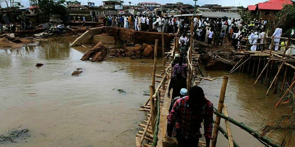 Over 100 mennesker er døde etter at en demning brast. Det skjedde i Ibadan i Nigeria.