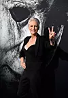 Bildet viser Jamie Lee Curtis på premieren til «Hallowen» i USA.