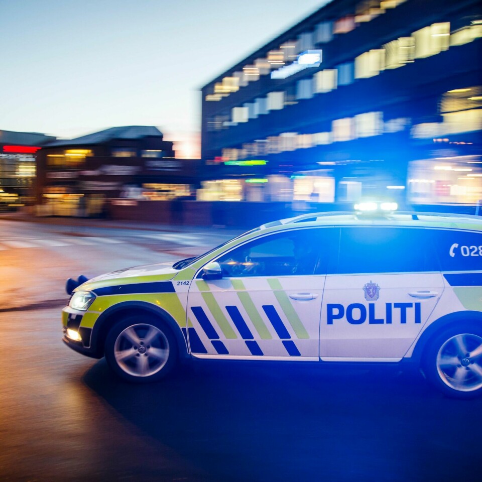 BIL: Natt til fredag ble en mann dratt inn i en bil. Hendelsen skjedde i Bergen sentrum.
