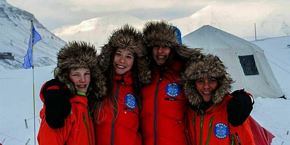 FRAMME: Disse tøffe polfarerne har gått på ski helt til Nordpolen. De skal være med i en ny serie på kanalen NRK. Fra venstre Elias Damli, Johanne Jerijærvi, Erika Gjelsvik og Johannes Breivik.