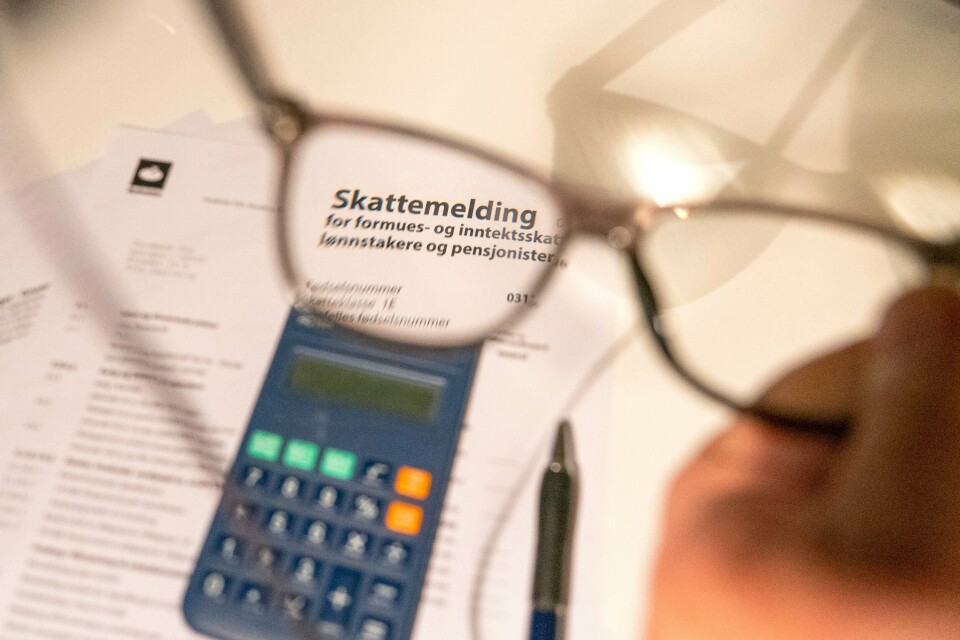 SKATT: Fristen for å sende inn årets skattemelding er 30. april. Få dager før fristen har flere hundre tusen nordmenn ennå ikke åpnet skattemeldingen sin. Næringsdrivende må kjappe seg om de skal rekke fristen for å levere skattemelding, som løper ut ved midnatt tirsdag. Foto: Terje Pedersen / NTB