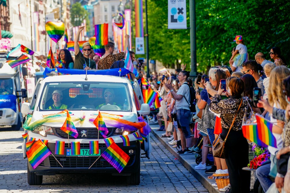 MER SIKKERHET: I Bergen skal de ha mer sikkerhet under Pride. Bildet er fra feiring av Pride i Oslo i 2021. Frå prideparaden i Oslo sentrum 2021. Foto: Terje Pedersen / NTB / NPK