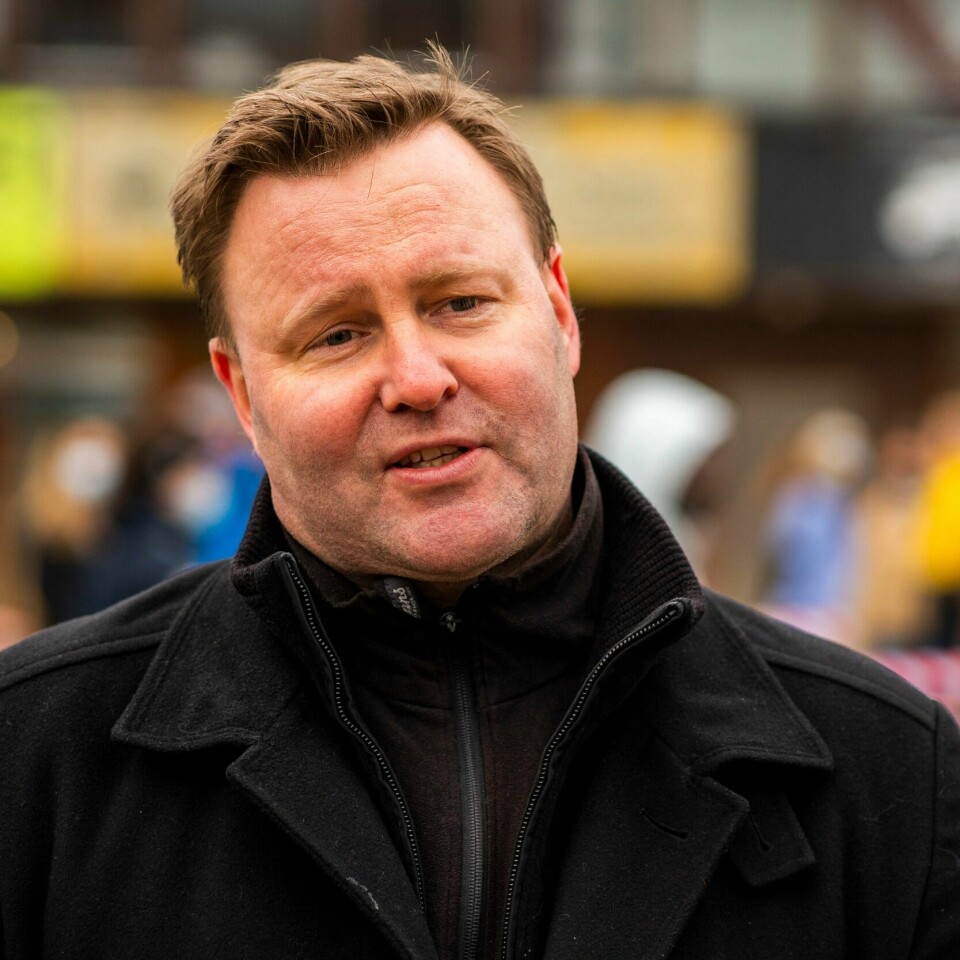 ANBEFALER: Assisterende helsedirektør Espen Rostrup Nakstad anbefaler folk om å ta en tredje dose vaksine. Den beskytter bedre mot at du ender på sykehus med korona-viruset, mener han. Foto: Bildet viser assisterande helsedirektør Espen Rostrup Nakstad. Foto: Håkon Mosvold Larsen / NTB