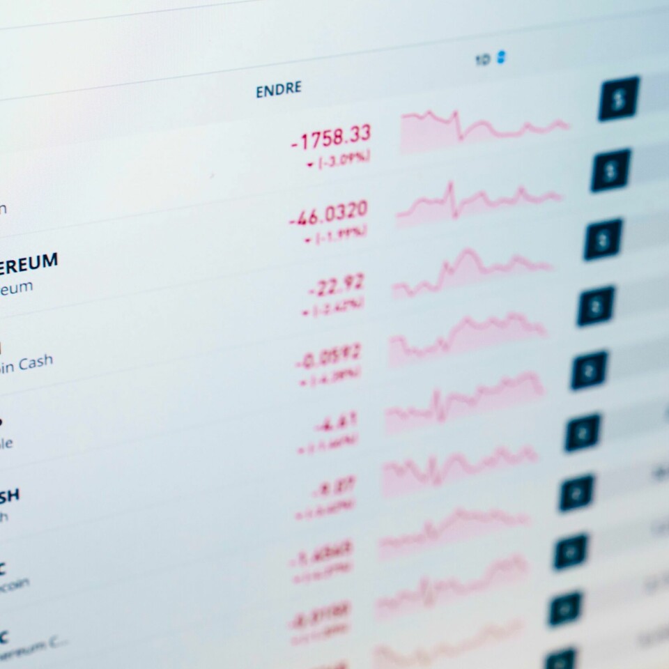 PENGER: Skatteetaten tror at flere hundre tusen norske ikke har sagt ifra hvor mye penger de har i krypto-valuta. Skatteetaten tror at flere hundre tusen norske kryptovalutaeiere ikke har rapportert inn verdiene sine til den. Foto: Stian Lysberg Solum / NTB
