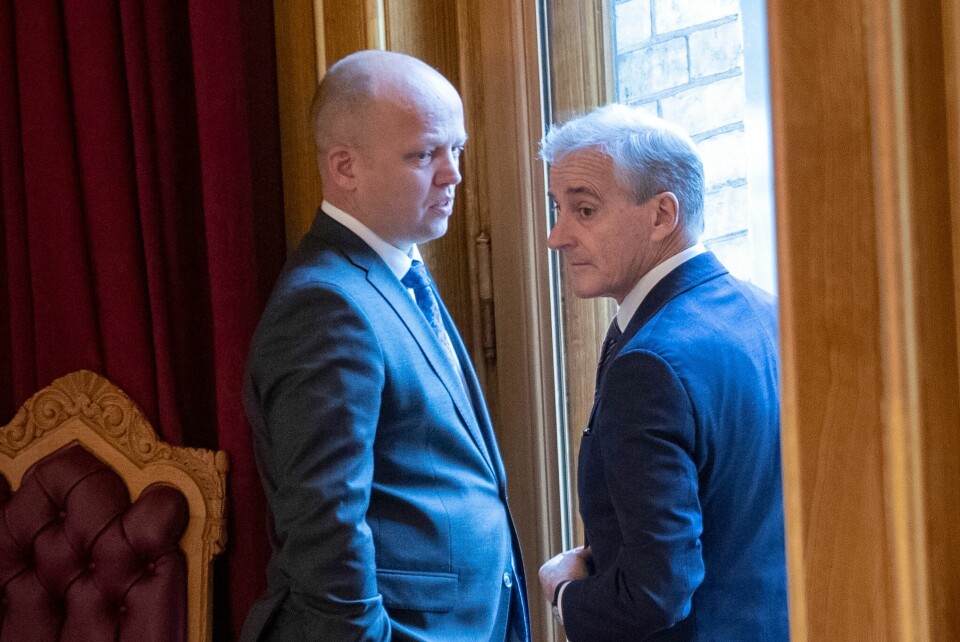 SAMARBEID: Jonas Gahr Støre og finansminister Trygve Slagsvold Vedum har blitt enige om å øke strømstøtten i Norge. Statsminister Jonas Gahr Støre (Ap) og finansminister Trygve Slagsvold Vedum (Sp).Foto: Javad Parsa / NTB