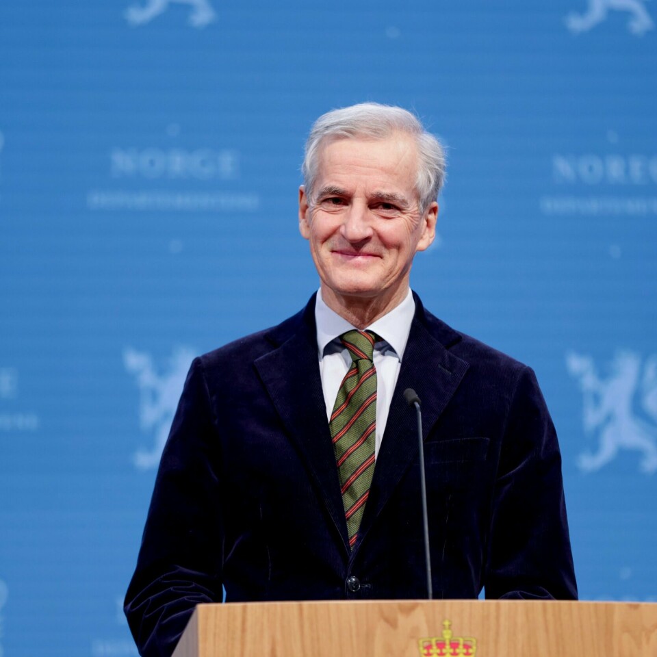 KORONA: Jonas Gahr Støre sa til folket at vi nå kan leve som normalt igjen. Meteren blir borte og munnbind er ikke lenger et krav. Statsminister Jonas Gahr Støre var fornøyd med å kunne annonsere oppheving av koronatiltak. Foto: Beate Oma Dahle / NTB