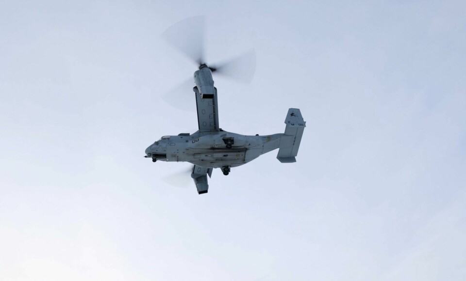 STYRTET: Et amerikansk militærfly av typen Osprey, styrtet fredag kveld. Fire personer er døde. Foto: Tiril Haslestad / Forsvaret / NTB Et bilde frigjort av Forsvaret viser flyet av typen Osprey, tatt i Norge 19. februar i år. Foto: Tiril Haslestad / Forsvaret / NTB