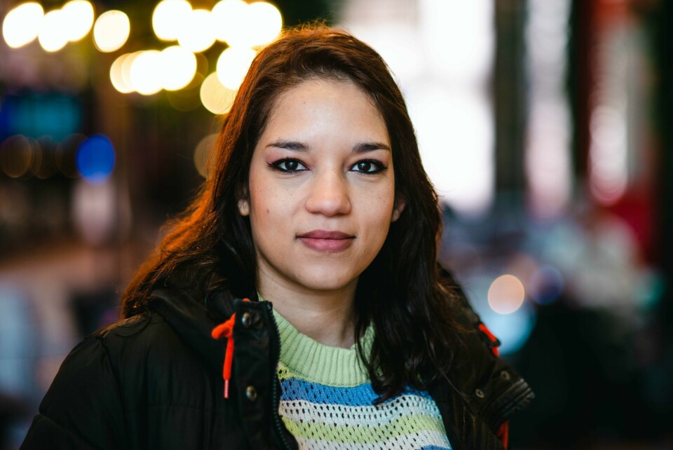 VALGTE HELSE: – En av de vanskeligste periodene i livet mitt var da moren min ble veldig syk, skriver Reem Alatasi i dette innlegget om valg av yrke. Bildet viser skribent Reem Alatasi.