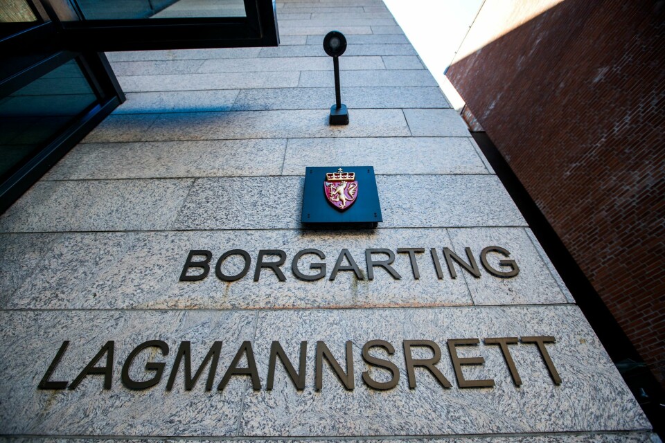 KORTERE: Borgarting lagmannsrett mente den norske kvinnen var med i IS i mindre enn to år. Tingretten mente hun var med i seks år. Dette førte til at hun blir dømt til kortere tid i fengsel. Bildet er av fasaden til Borgarting lagmannsrett. Foto: Berit Roald / NTB