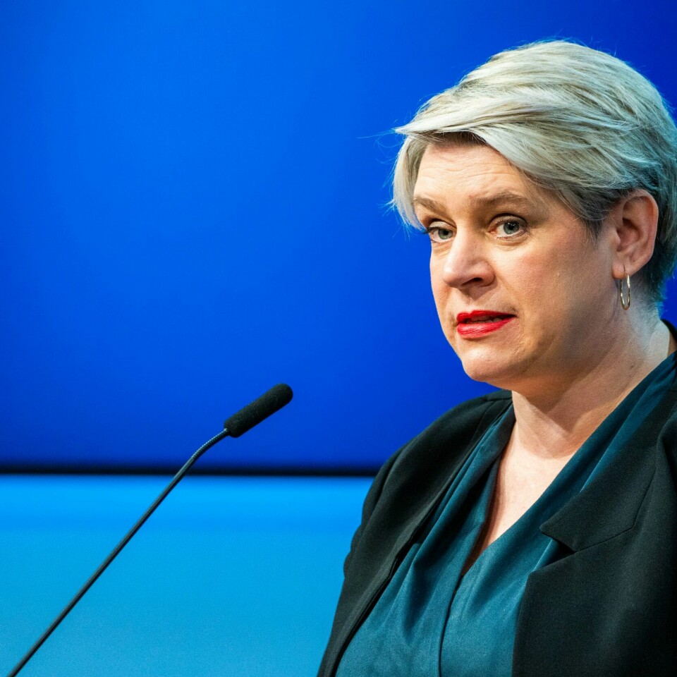 ENDRER: Det kan bli nye regler for hvilke ukrainere som får beskyttelse i Norge. Fra fredag kan reglene gjelde flere. Foto: Håkon Mosvold Larsen / NTB Bildet er av arbeidsminister Marte Mjøs Persen. Foto: Håkon Mosvold Larsen / NTB