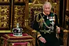 Prins Charles er 74 år og supervikar for moren dronning Elizabeth som kjenner at alderdommen begynner å sige inn. I mai holdt han trontalen i parlamentet, en av en av dronningens tradisjonelle roller. Arkivfoto: Alastair Grant / AP / NTB