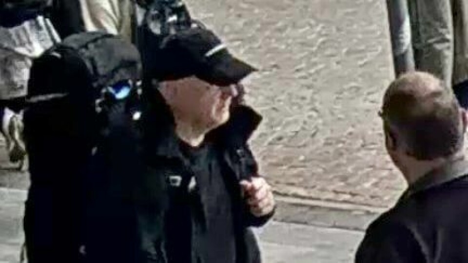 FLUKT: Stig Millehaugen var på flukt i en uke. Det foreløpig siste overvåkingsbildet som er tatt av Stig Millehaugen i det han forlot Oslo sentralstasjon til fots onsdag 1. juni ca. kl. 14:00.Foto: Politiet / NTB