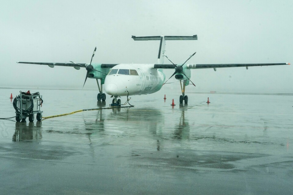 WIDERØE: Widerøe har avlyst 30 avganger. Det er på grunn av at flyteknikere streiker. Bildet er av et Widerøefly. Widerøe har avlyst 30 avganger. Det er på grunn av at flyteknikere streiker.