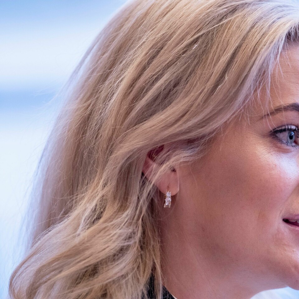 POLITIKK: Justisminister Emilie Enger Mehl er den mest populære statsråden blant velgerne. Justisminister Emilie Enger Mehl (Sp) er den mest populære statsråden blant velgerne. 36 prosent sier de liker henne godt. Foran seg på listen har hun tidligere statsminister Erna Solberg og tidligere kulturminister Abid Raja (V) som begge ender på 44 prosent.Foto: Javad Parsa / NTB