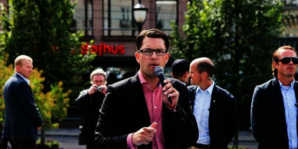 KRITIKK: Partiet Sverige-demokraterna (SD) fikk mange stemmer i det svenske valget. Flere mener at de er et rasistparti. Folk i Fremskrittspartiet i Norge sier at det er trist at SD kritiseres på den måten. Bildet viser SDs partileder Jimmie Åkesson.