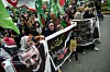 Shiite Muslims hold banners and shout slogans during a protest against the US strike that killed Iranian commander Qasem Soleimani in Iraq, in Islamabad on January 5, 2020. - A US drone strike killed top Iranian commander Qasem Soleimani at Baghdad's international airport on January 3, dramatically heightening regional tensions and prompting arch enemy Tehran to vow 'revenge'. (Photo by Farooq NAEEM / AFP)