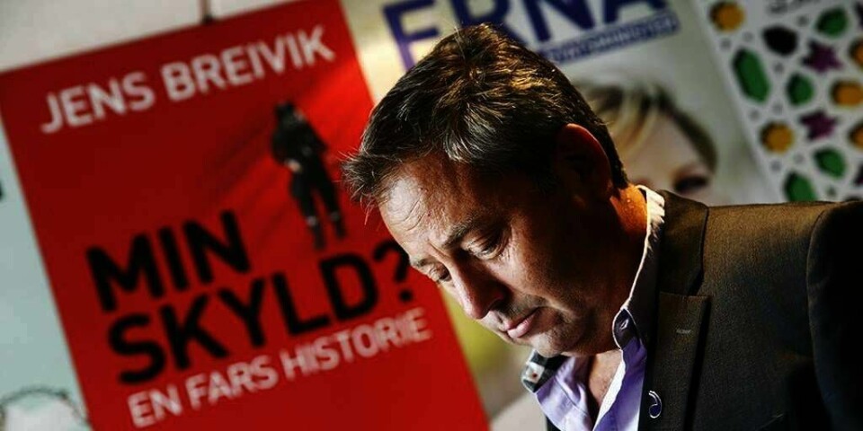 KRITIKK: Boka «Min skyld? En fars historie» får kritikk. Forlagssjef Arve Juritzen forsvarer boka.