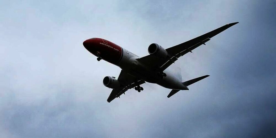 TRØBBEL: : Et Norwegian-fly av typen Dreamliner kommer fra New York i USA til landing på Gardermoen. Det har vært problemer med flere av flyene siden Norwegian tok dem i bruk.