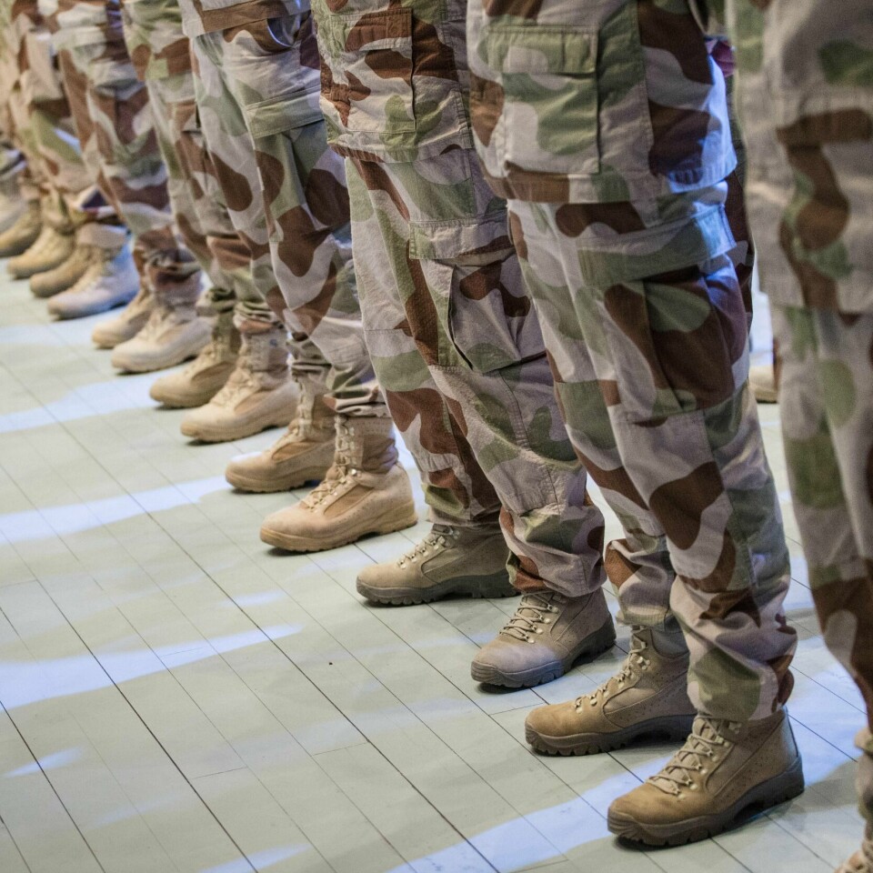 BYTTE: Norge har rundt 70 soldater i Irak. I februar skal disse byttes ut med en ny gruppe soldater. Irakiske myndigheter sier de ikke er velkommen i landet. Bildet er fra en seremoni i 2016. Den var for 59 soldater som kom hjem fra Irak.