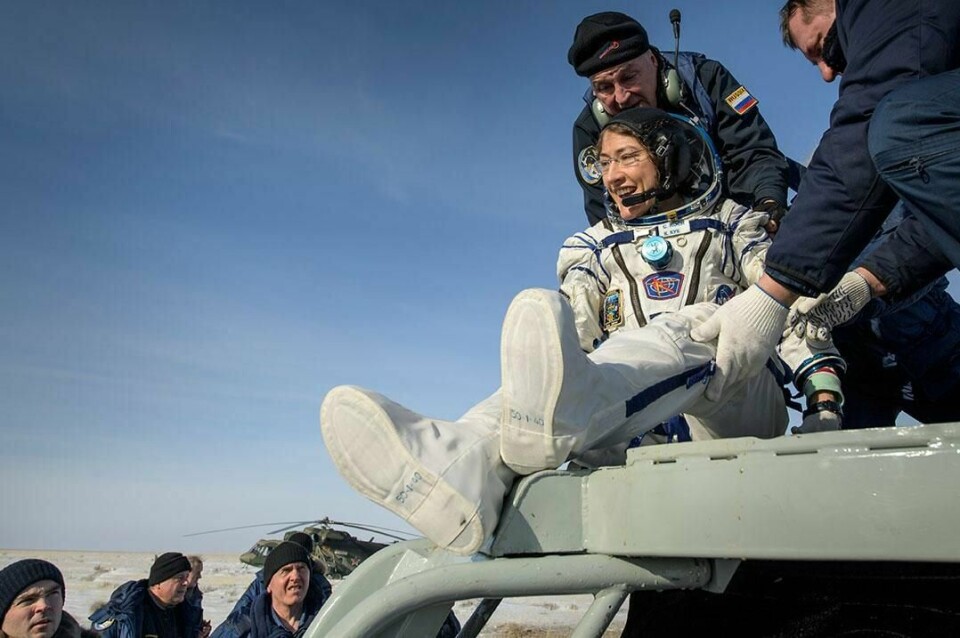 HJEMME: Astronaut Christina Koch landet på jorda torsdag. Da hadde hun vært i verdensrommet i 328 dager. Det er ny rekord for en kvinne.