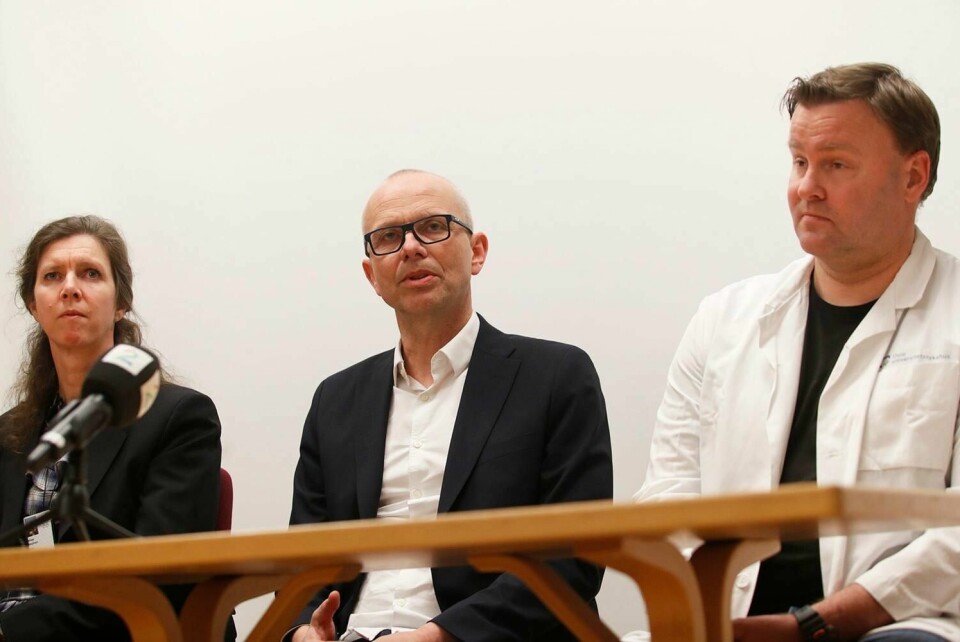 SMITTE: En som jobber på Ullevål sykehus er smittet med korona-viruset. Det fortalte sykehuset fredag kveld. På bildet er Hilde Myhren, Bjørn Atle Bjørnbeth og Espen Rostrup Nakstad.